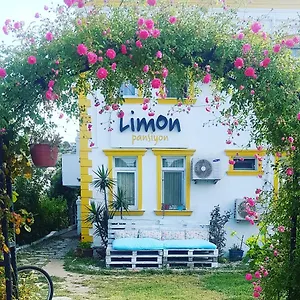 Bed & Breakfast Limon, Foça